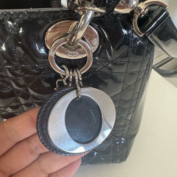 Christian Dior Lady Dior Medium patent bag authentic - Picture 10 of 12